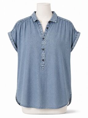 LOFT Light Blue Chambray Short-Sleeve Button-Placket Top